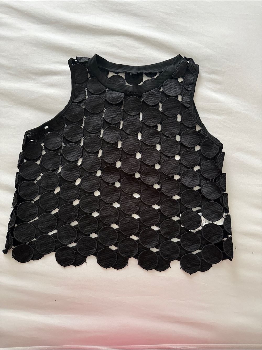 Amazon Black Circle Appliqué Crop Tank Top